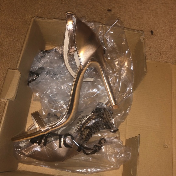 Rose Gold Heel - Picture 1 of 5